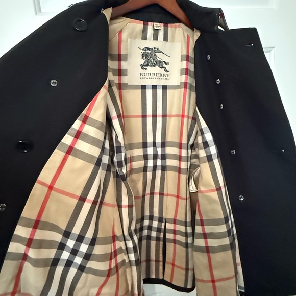 Burberry Trench Coat - Picture 7 of 10